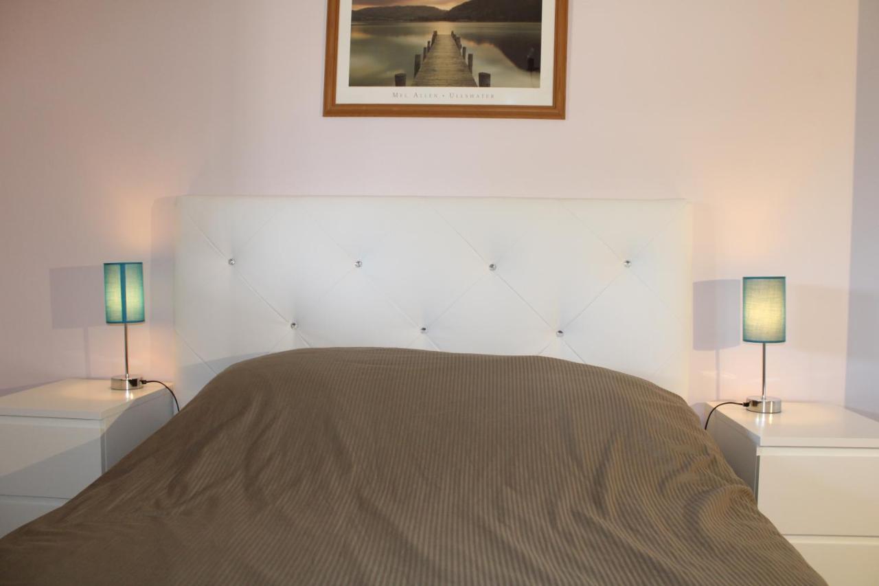 Le Chat Botte - Vankantiehuis In Languedoc-Roussillion Bed & Breakfast Routier Exterior foto