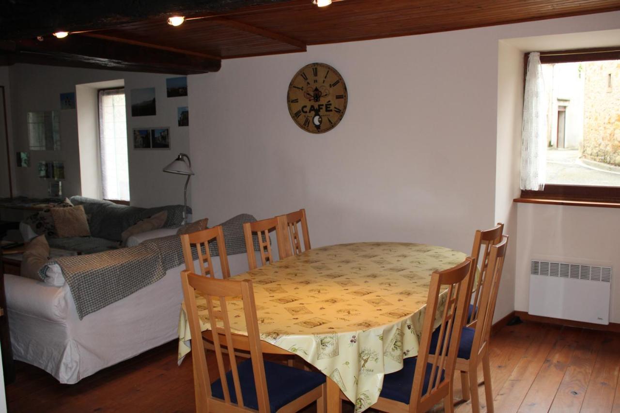 Le Chat Botte - Vankantiehuis In Languedoc-Roussillion Bed & Breakfast Routier Exterior foto
